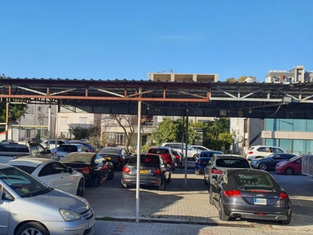 Galerie für untervermietete Autos von Karakum Lemar (Molto) in der Hauptstraße Ugur Mumcu Bulvari