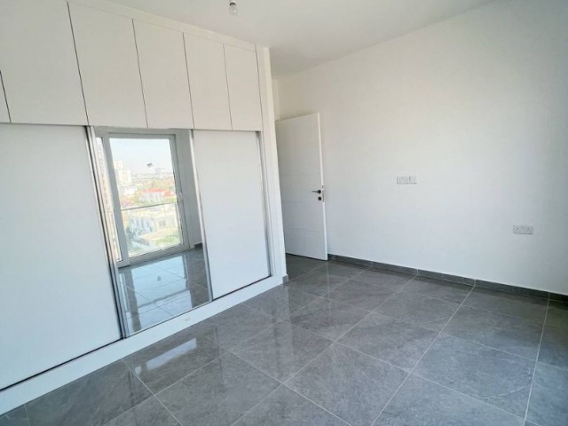 آپارتمان 2+1 برای فروش در Yeni Boğaziçin