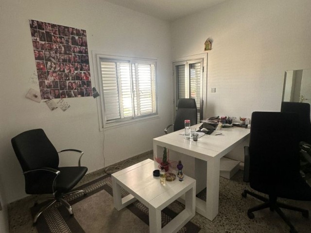 3+1 Office for Rent in Göçmenköy