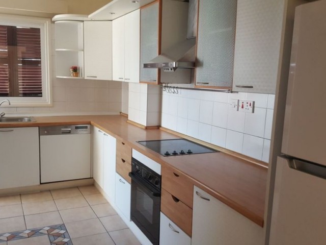 Flat To Rent in Kumsal, Nicosia