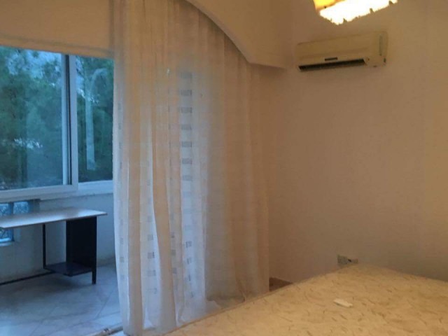 Flat To Rent in Girne Merkez, Kyrenia