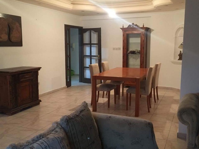 Flat To Rent in Girne Merkez, Kyrenia