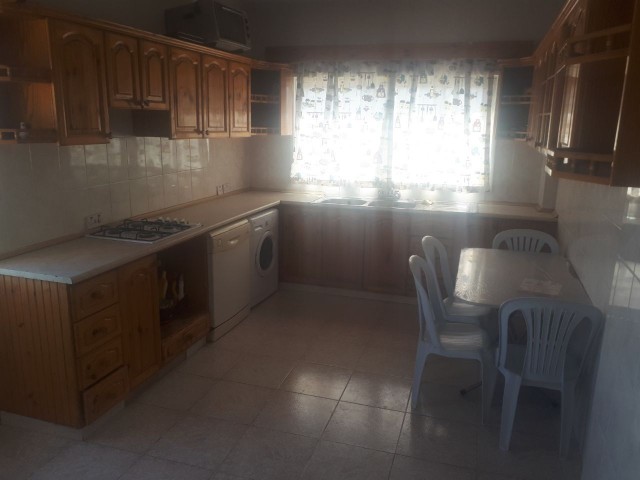 Flat To Rent in Küçük Kaymaklı, Nicosia