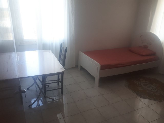 Flat To Rent in Küçük Kaymaklı, Nicosia