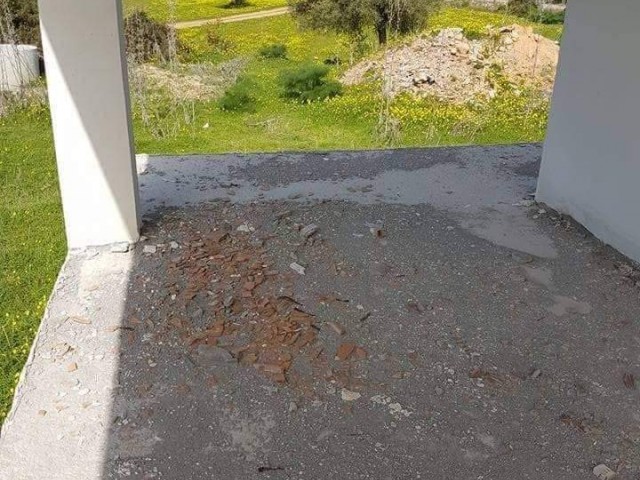 Land and Unfinished House In Yeni Erenkoy