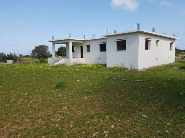 Land and Unfinished House In Yeni Erenkoy