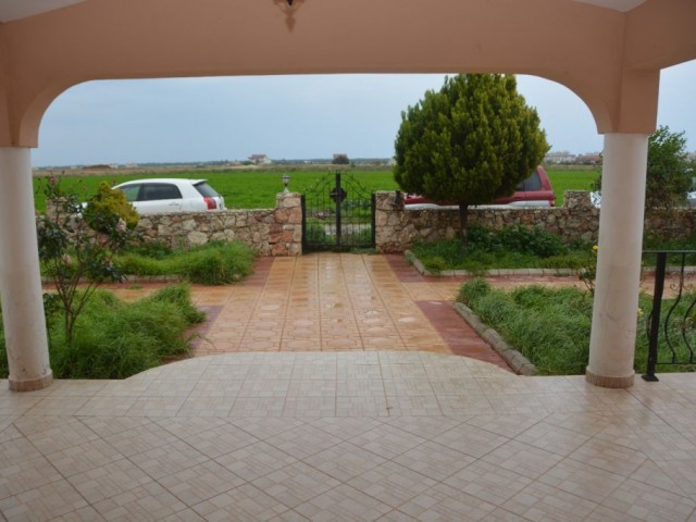 4+1 VILLA FOR SALE IN ISKELE OTUKEN FAMAGUSTA