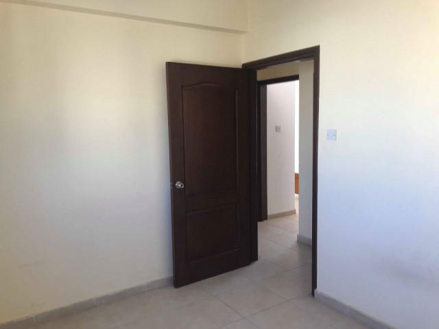 3+1 FLAT FOR SALE NEXT TO GÜNEŞOĞLU PETROL STATION IN FAMAGUSTA