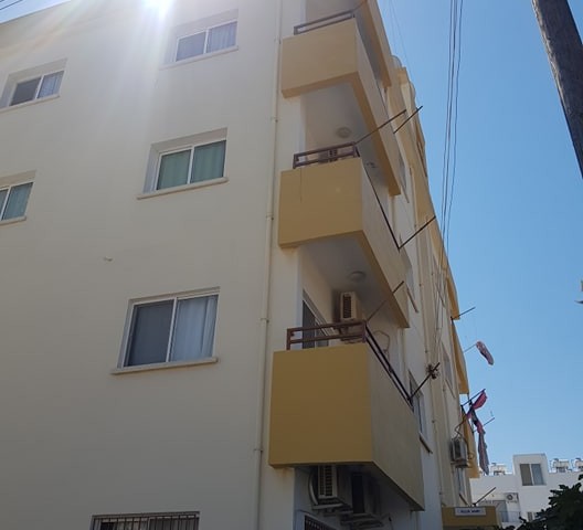 MAĞUSA SALAMİS YOLU ARKASI KİRALIK 2+1 DAİRE