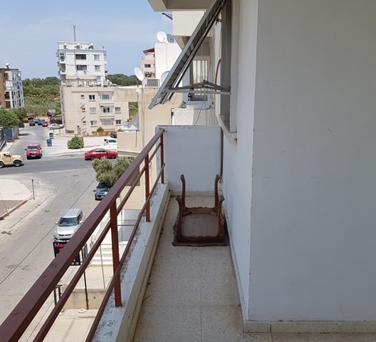 MAĞUSA SALAMİS YOLU ARKASI 3+1 SATILIK DAİRE