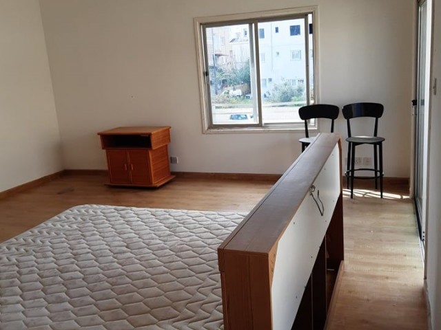 Flat To Rent in Ortaköy, Nicosia