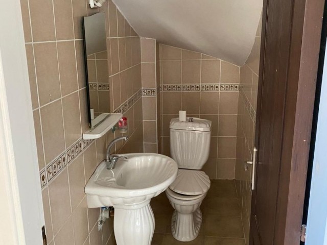 Villa To Rent in Dumlupınar, Nicosia