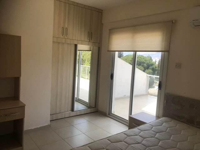 Penthouse To Rent in Küçük Kaymaklı, Nicosia