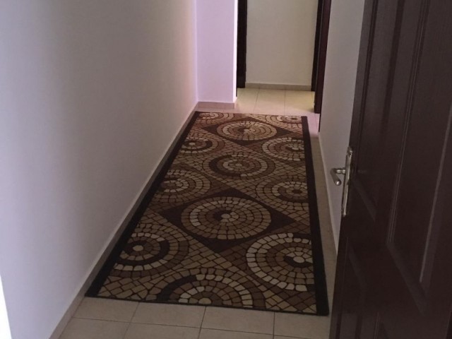 amitköy Bölgesinde 2+1 Full Eşyalı Apartman Dairesi…