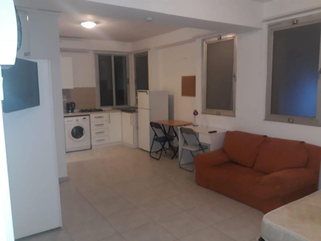 HEMEN MÜSAİT - 1+1 Stüdyo Full Eşyalı KİRALIK Daire !!! -GÖNYELİ BÖLGESİ Marketlere , Duraklara 2 Dk. Mesafede Kiralık 1+1 STÜDYO Full Eşyalı Daire