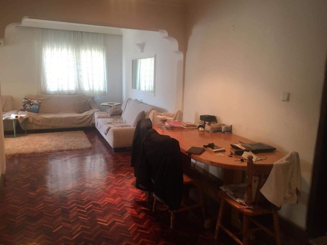 Flat To Rent in Köşklüçiftlik, Nicosia