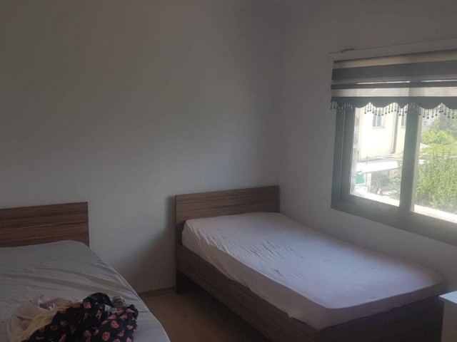 Detached House To Rent in Göçmenköy, Nicosia