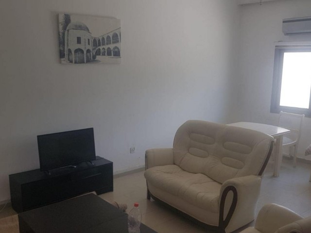 Detached House To Rent in Göçmenköy, Nicosia