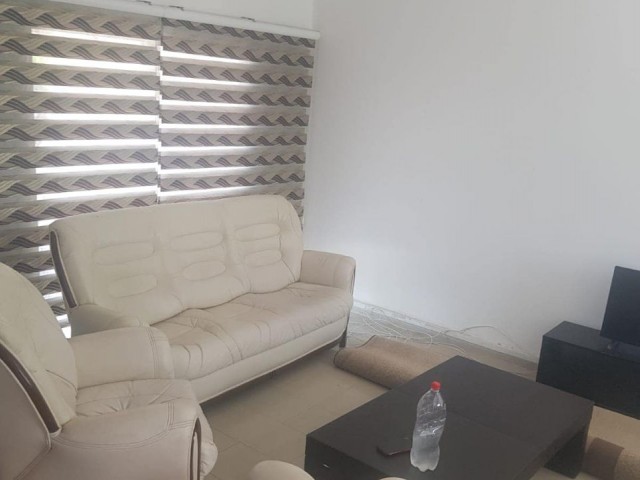 Detached House To Rent in Göçmenköy, Nicosia