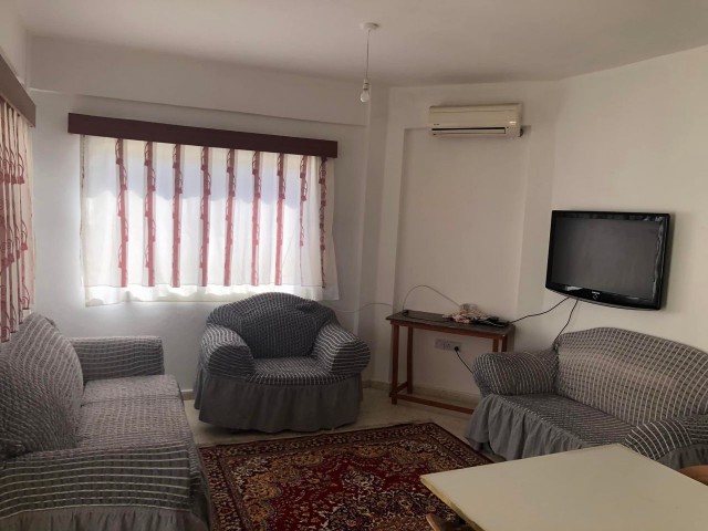 - 4 + 1 KIRALIK Apartment, 7 Minutes Walk From School Services And Markets in the Gönyeli Region, Spacious Apartment With 8 Beds, 2 Toilets, 4 Balconies, Where 8 People Can Easily Stay… ** 