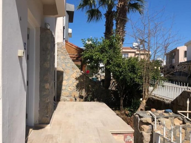 -3 + 1 Fully Furnished LUXURY RENTAL TWIN VILLA - IMMEDIATELY AVAILABLE - 3 + 1 Fully Furnished Apartment for Rent 1 Minute from the Markets of the YENIKENT Region. 2 WC AND BATHROOM - GARDEN - BARBECUE - CAR GARAGE ** 