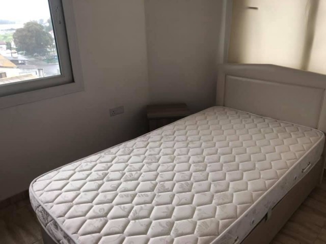  5 OCAK TA MÜSAİT -GÖÇMENKÖ﻿Y Bölgesinde Okul Servislerine Ve Marketlere 5 Dakika Mesafede Sadece Bayan Öğrenciye Özel 2+1 Full Eşyalı KİRALIK Apartman Dairesi. Fiyat-300$… Şartlar-6 Aylık Peşin 1 Depozito.