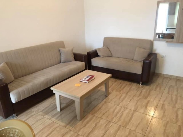 ONLY AVAILABLE FOR FEMALE STUDENTS -01 November -2 min to the School Services And Markets of the GÖÇMENKÖY Region. Apartment FOR RENT In The Distance... ** 