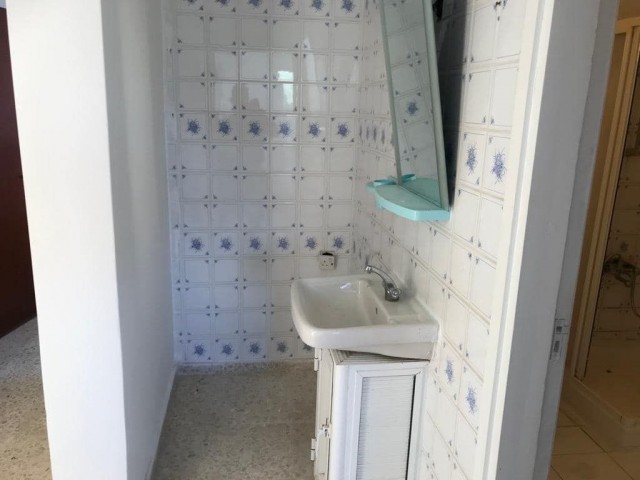  HEMEN MÜSAİT  -Kıbrıs Öğrenciye Kiralık Daireler&Evler... GÖNYELİ Bölgesi 4+1 Full Eşyalı Kiralık DUBLEX EV (300 M'2) 