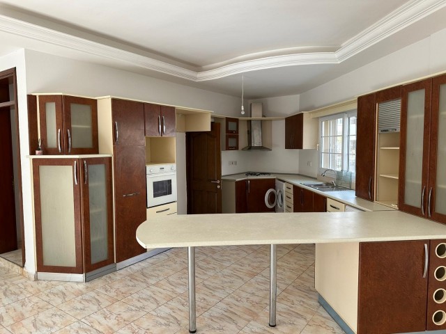 Villa To Rent in Küçük Kaymaklı, Nicosia