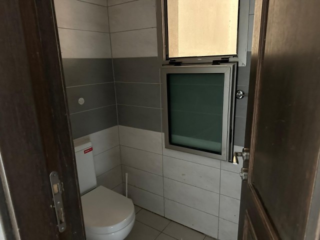 Flat To Rent in Küçük Kaymaklı, Nicosia