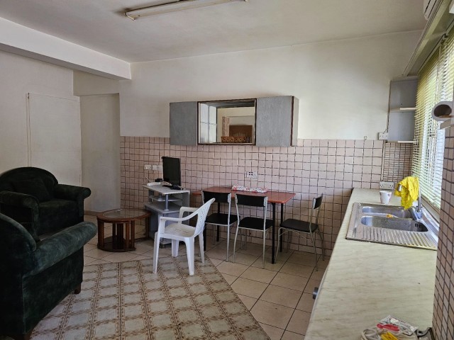 ⭐️⭐️⭐️FEMALE STUDENTS ONLY ⭐️ ⭐️ ⭐️ 👑-Flats & Houses for Rent to Cyprus Students... 🚩🛎-2+1 flat in DEREBOYU Area, 4 Minutes from School Buses and Markets, Fully Furnished Apartment for RENT❗ ️ GROUND FLOOR