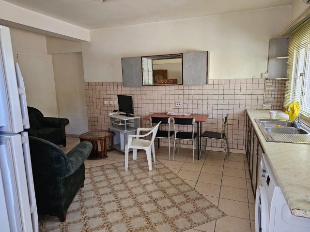 ⭐️⭐️⭐️FEMALE STUDENTS ONLY ⭐️ ⭐️ ⭐️ 👑-Flats & Houses for Rent to Cyprus Students... 🚩🛎-2+1 flat in DEREBOYU Area, 4 Minutes from School Buses and Markets, Fully Furnished Apartment