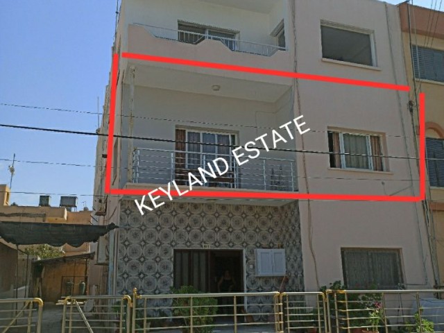 TÜRKISCHE KOKAN 2 SEPARATE WOHNUNGEN ZUM VERKAUF IN FAMAGUSTA BAYKAL.(2+1-1+1-EINZELNE KOLBEN) ① 0533 885 48 48 ** 