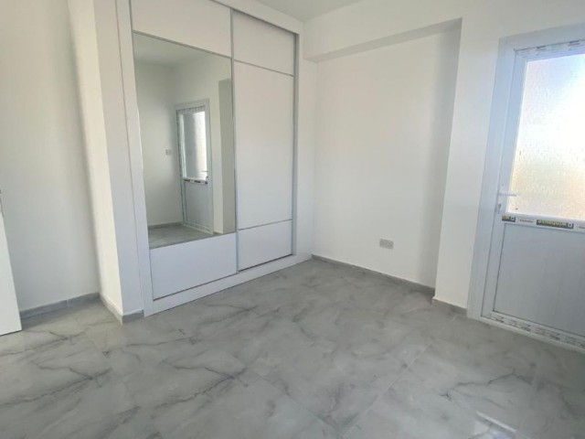 MAĞUSA TUZLA BÖLGESİNDE SATILIK 3 YATAK ODALI GENİŞ DAİRELER. (ZEMİN KAT BAHÇELİ-ÜST KAT TERASLI) ☎️0533 885 48 48