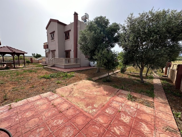 FREISTEHENDES HAUS MIT MEERBLICK ZUM VERKAUF IN DER REGION İSKELE BOSPHORUS