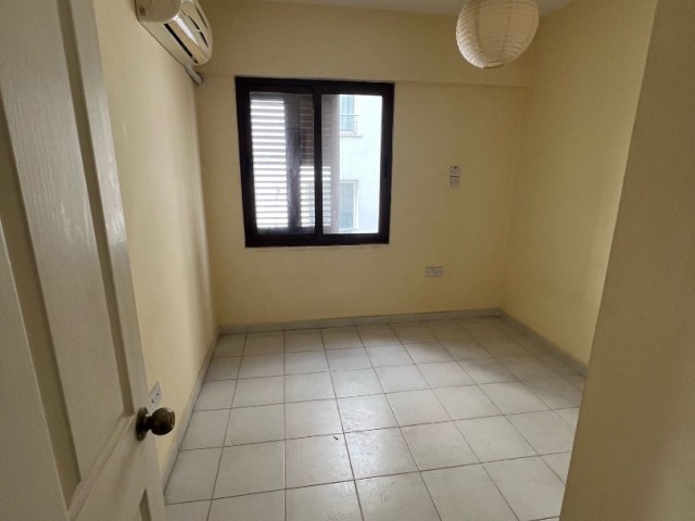 4+1 FLAT FOR SALE ON FAMAGUSTA SALAMIS STREET SUITABLE FOR WORKPLACE