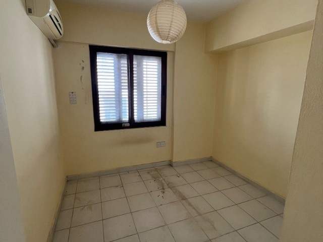 4+1 FLAT FOR SALE ON FAMAGUSTA SALAMIS STREET SUITABLE FOR WORKPLACE