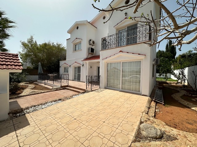 4 BEDROOM DETACHED VILLA WITH POOL FOR SALE IN İSKELE BAHÇALAR REGION