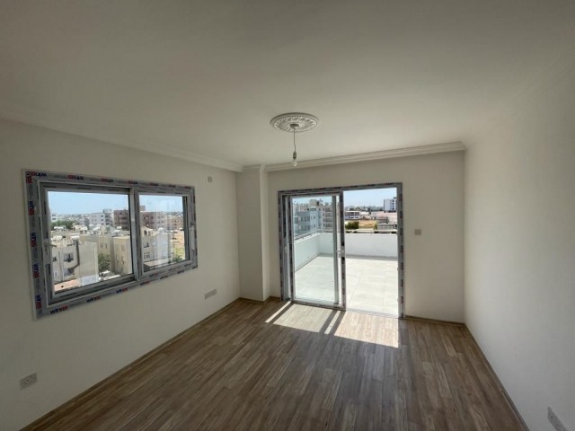 FLATS FOR SALE IN THE CITY CENTER