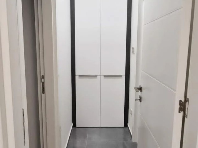 Wohnung Zu vermieten in courtyard / Llogara 1+1 Llogara ** 