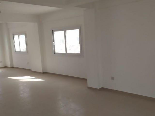 Yenibogazıcı duplex penthouse for sale