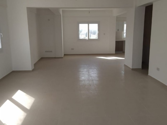 Penthouse Kaufen in Yeni Boğaziçi, Famagusta