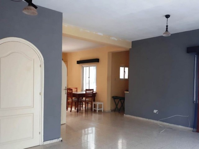 3 BEDROOM DETACHED HOUSE WITH PRIVATE POOL ON A PLOT OF 1000 M2 IN KYRENIA-ÇATALKOYDE SHAH MARKET AREA OF 145 M2. DECOUPLED HOUSE WITH PRIVATE POOL ON A PRIVATE PLOT OF 145 M2 IN KYRENIA-ÇATALKOYDE SHAH MARKET AREA.-FOR DETAILED INFORMATION AND ON-SITE VIEWING -05338334049-8886970. ** 