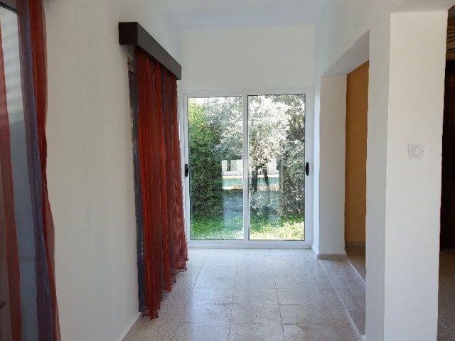 3 BEDROOM DETACHED HOUSE WITH PRIVATE POOL ON A PLOT OF 1000 M2 IN KYRENIA-ÇATALKOYDE SHAH MARKET AREA OF 145 M2. DECOUPLED HOUSE WITH PRIVATE POOL ON A PRIVATE PLOT OF 145 M2 IN KYRENIA-ÇATALKOYDE SHAH MARKET AREA.-FOR DETAILED INFORMATION AND ON-SITE VIEWING -05338334049-8886970. ** 