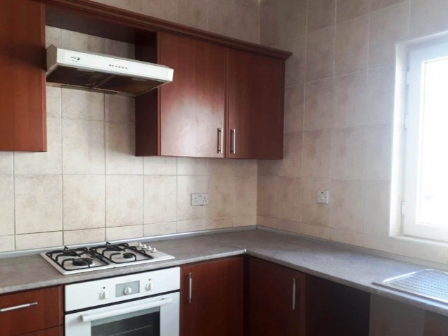 Please contact us about our 3 bedroom 135 m square apartment with sea view in Kyrenia Yeniliman district ** 