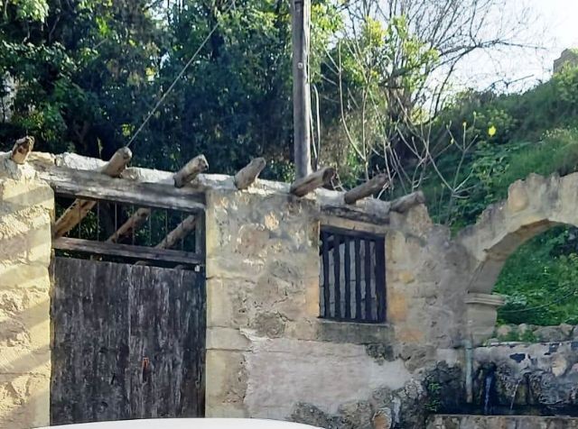 Unique   !!!! Stone -wooden house in the forest  in  Kharcha -Kyrenia.