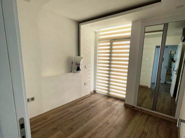 Шикарная квартира с панорамным видом 200 мк +120 мк балкон в элитной резиденции в центре Кирении. ** 