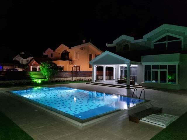 A beautiful villa with a private pool in Kyrenia-Çatalkoy without any perfect furniture. ** 