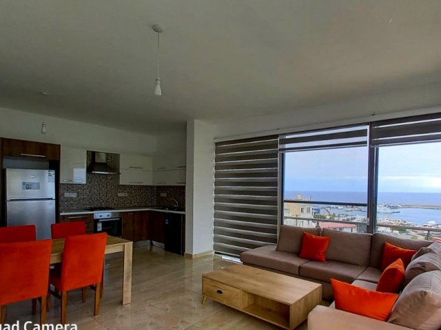 2+1 voll möblierte Wohnung mit Blick auf das Schloss am Fuße des LOrd palace Hotels im Zentrum von Kyrenia. **  ** 