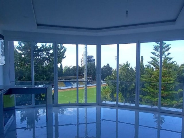 Unique spaciousness + 2 + 1 luxury apartment with a view A suitable opportunity for investment and life. 